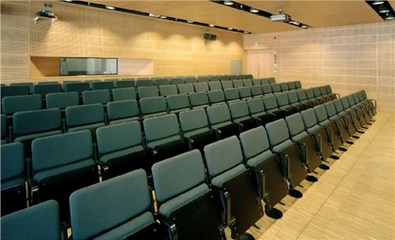 學校報告廳座椅與報告廳家具解決方案 一站式服務與規?；a優勢